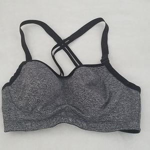VS sports bra